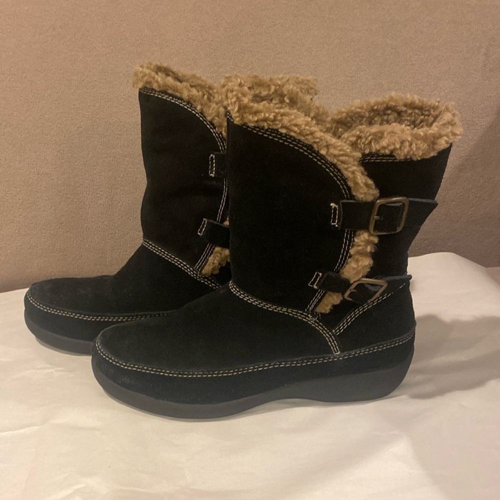 Easy Spirit black boots with tan faux fur size 8W leather upper Westwindt